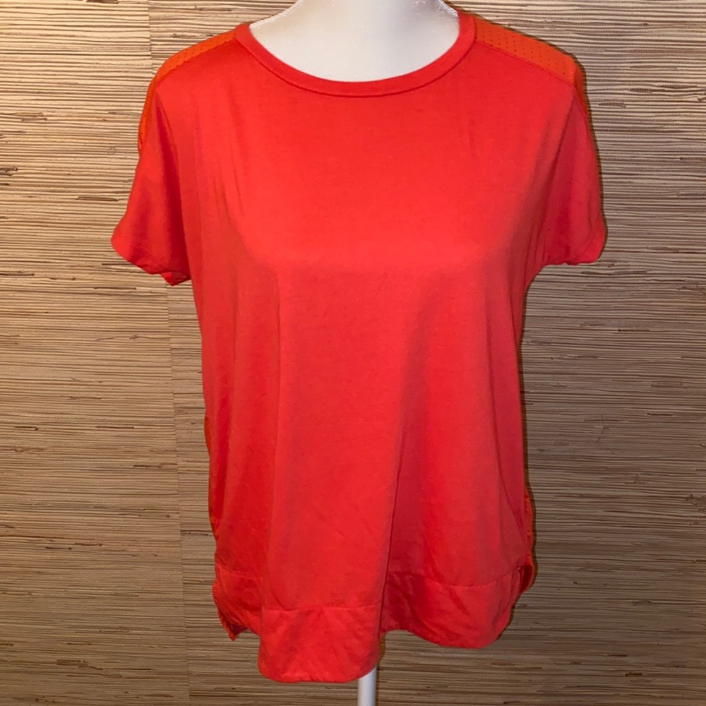 Avia technical short sleeve shirt size large 12/14